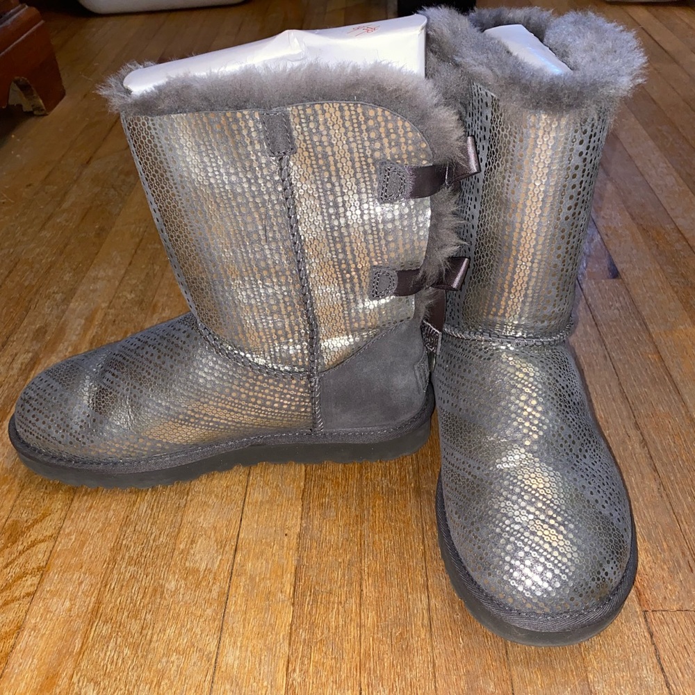 UGG Bailey Bow Bling